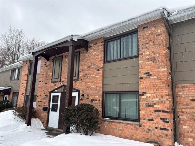 223 Autumn Chapel Way in Rochester, NY - Building Photo - Building Photo