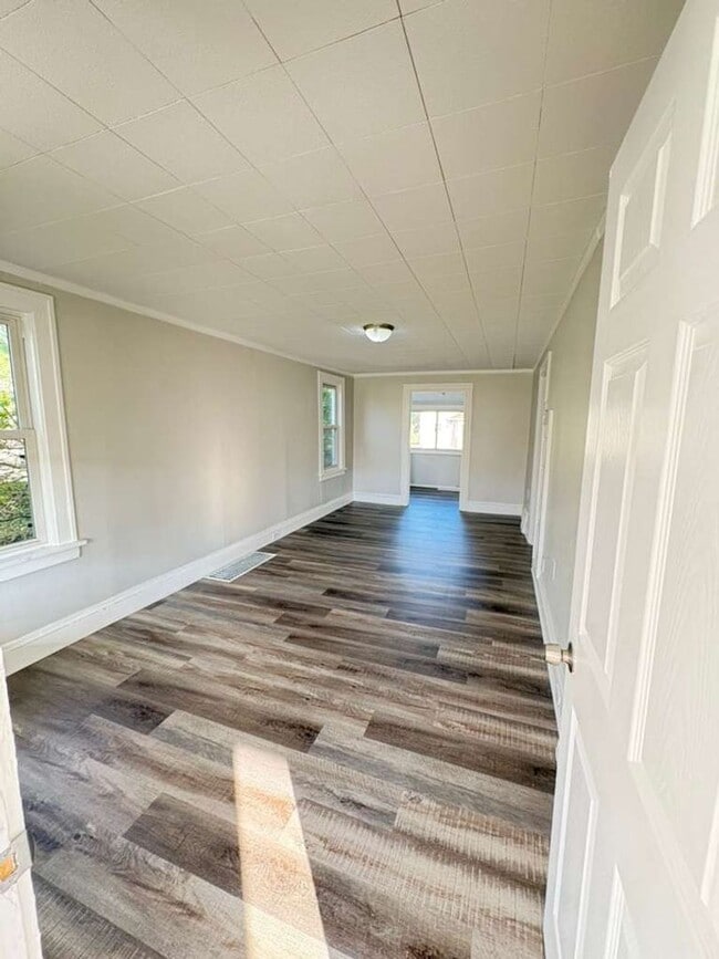 29007 Foxboro St in Willowick, OH - Building Photo - Building Photo