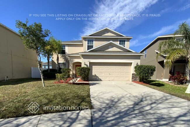 property at 1808 Oak Pond St
