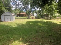401 Farrer St photo'