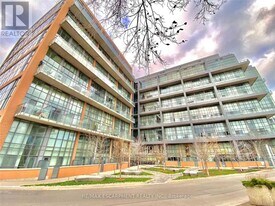 5 Hanna Ave in Toronto, ON - Building Photo