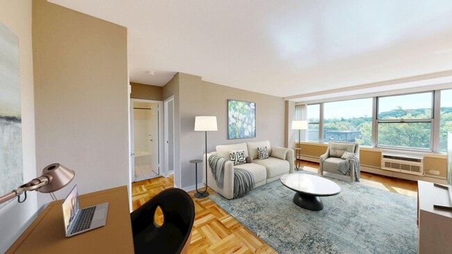 1600 East in Rochester, NY - Foto de edificio - Building Photo