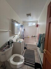 8 Dudley St, Unit 3B in Cambridge, MA - Foto de edificio - Building Photo