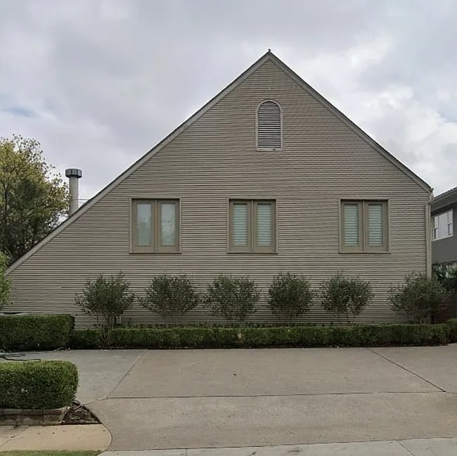 property at 1625 S Carson Ave