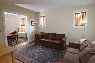 3746 Benton St NW in Washington, DC - Building Photo - Building Photo