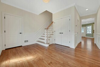 1 Lindy Pl in Old Tappan, NJ - Building Photo - Building Photo