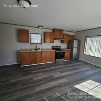 2737 W Washington Center Rd in Fort Wayne, IN - Building Photo