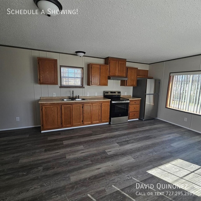 property at 2737 W Washington Center Rd