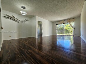 1301 NE 7th St in Hallandale Beach, FL - Building Photo - Building Photo