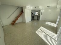 1328 NW 4th St, Unit 6 in Miami, FL - Building Photo - Building Photo