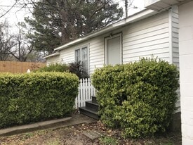 605 W Court St in Paragould, AR - Building Photo