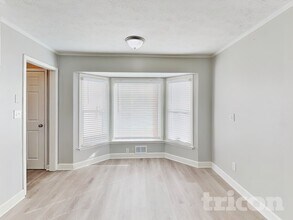 125 Tanglewood Dr in Fayetteville, GA - Foto de edificio - Building Photo