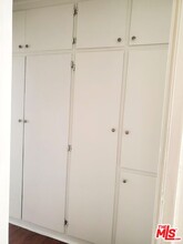 1059 S Norton Ave in Los Angeles, CA - Building Photo - Building Photo