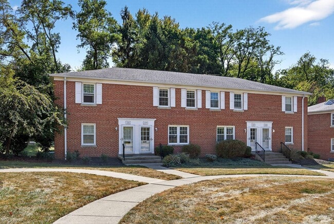 property at 119 E Selby Blvd