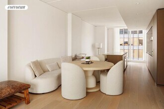 100 E 53rd St in New York, NY - Foto de edificio - Building Photo