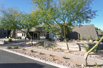 Highland Park in Tempe, AZ - Foto de edificio - Building Photo