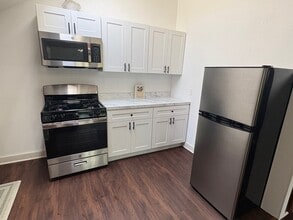 501 Johnson St in Pasadena, TX - Foto de edificio - Building Photo