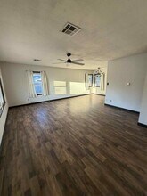 910 N 14th St in Perry, OK - Building Photo - Building Photo