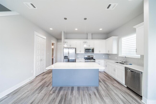 2507 Des Chaumes St in Houston, TX - Building Photo - Building Photo