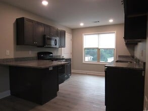 817 Ellis St in Jacksonville, AR - Building Photo - Building Photo