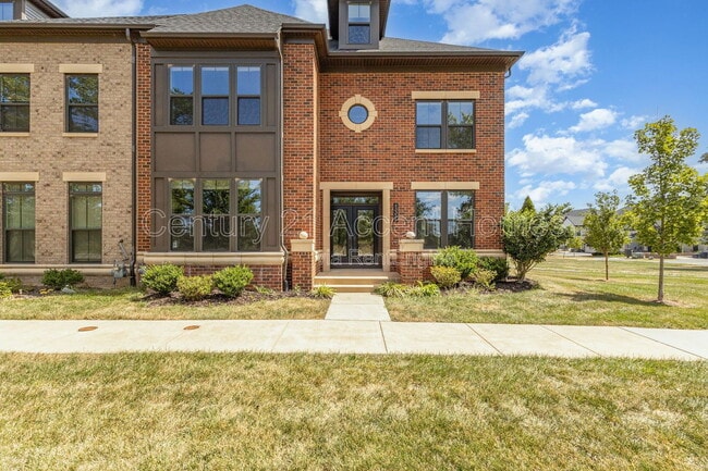 property at 43356 Dewey Sq