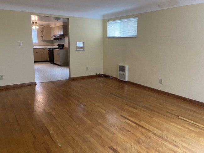 710 Lewis Ave, Unit First Floor photo'