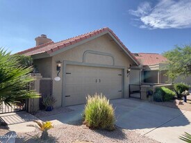 633 S Danyell Dr in Chandler, AZ - Building Photo