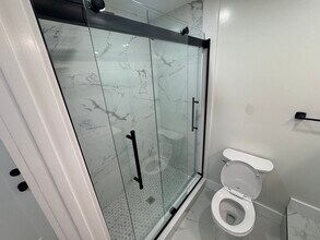 47 Brackett St, Unit 1 in Boston, MA - Building Photo - Building Photo