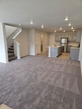 86 E Spirea Ln in Hayden, ID - Building Photo - Building Photo