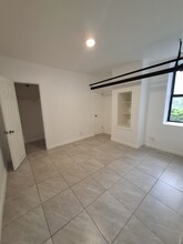 277 Harrison Ave, Unit BAS 3 in Jersey City, NJ - Building Photo - Building Photo