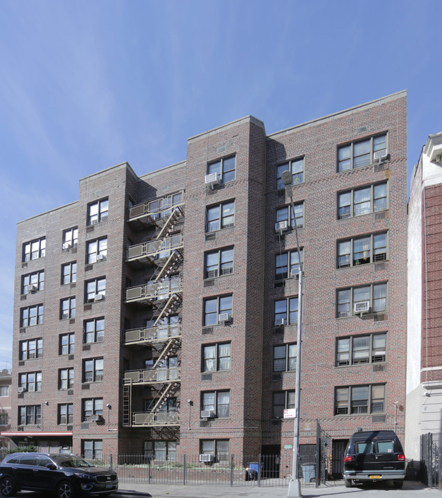 400 E 21st St in Brooklyn, NY - Building Photo