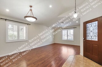 219 W Calle Patio Lindo in Sahuarita, AZ - Building Photo - Building Photo