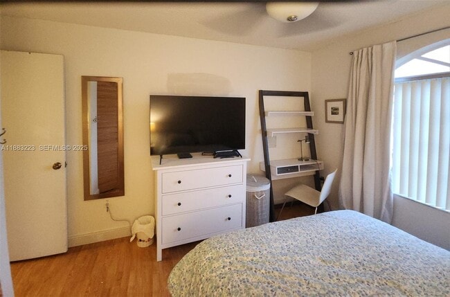 14948 SW 38th Terrace in Miami, FL - Building Photo - Building Photo