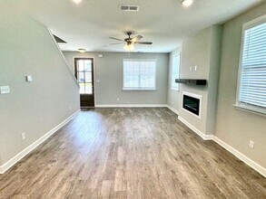 5398 Kaitlyn Dr E in Walls, MS - Building Photo - Building Photo