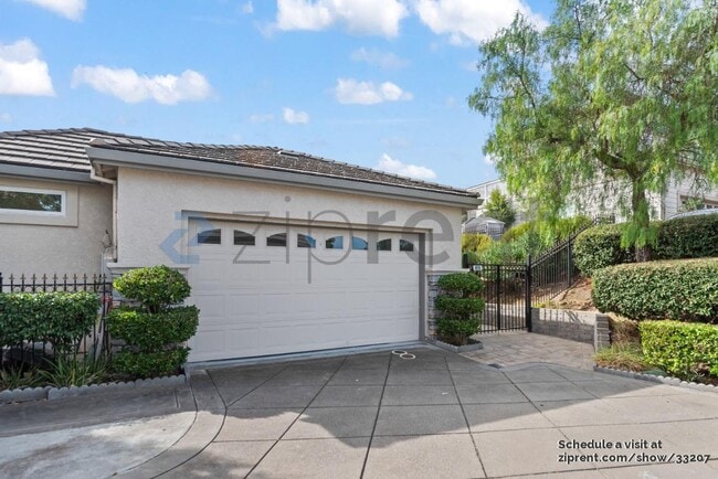 9414 Blessing Dr in Pleasanton, CA - Building Photo - Building Photo