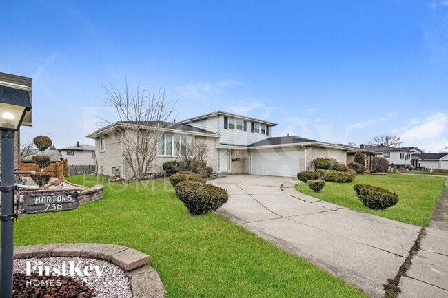 property at 744 194th St