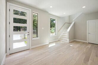 540 Janisch Rd in Houston, TX - Building Photo - Building Photo
