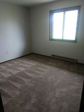 551 Lakeview Rd, Unit 1 in Heron Lake, MN - Building Photo - Building Photo