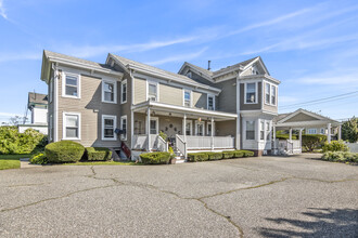 292 S Ocean Ave in Patchogue, NY - Building Photo - Building Photo