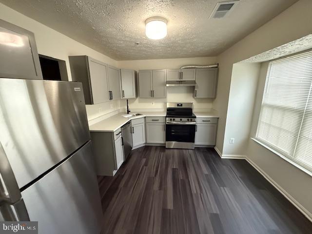 property at 124 Azalea Ct