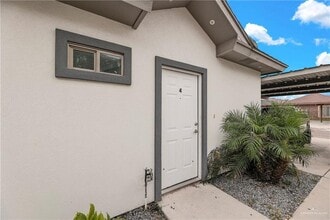 2706 Larkspur Ave in Edinburg, TX - Building Photo - Building Photo