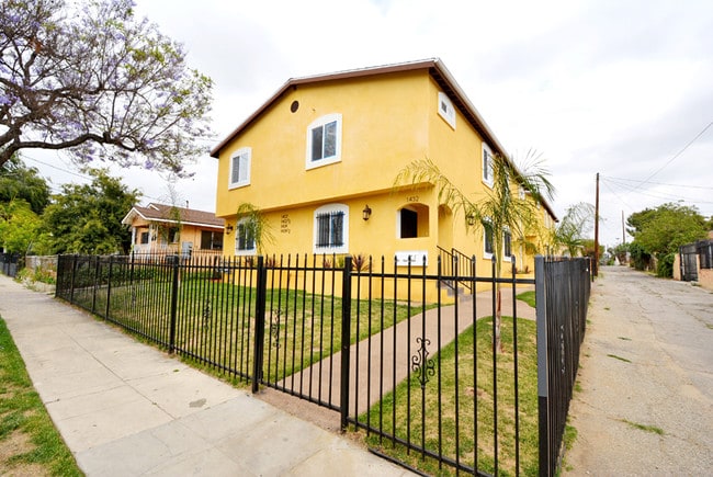 1434 Ricardo St in Los Angeles, CA - Building Photo - Building Photo
