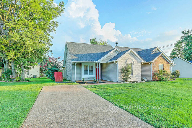 609 Brentmeadow Cir in Nashville, TN - Foto de edificio - Building Photo