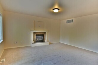 225 161st Pl SE in Bothell, WA - Building Photo - Building Photo