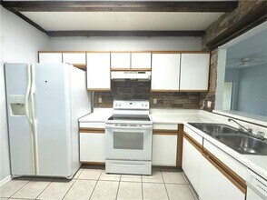 9621 Lakedale Way in Riverview, FL - Building Photo - Building Photo