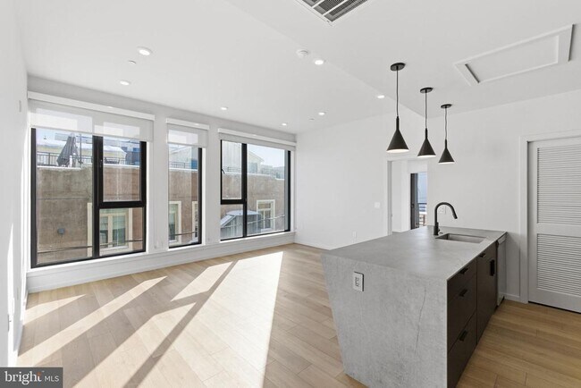 1705 N American St in Philadelphia, PA - Building Photo - Building Photo