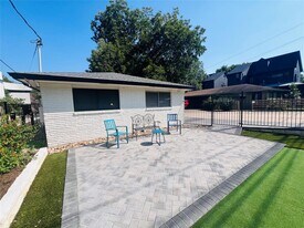 1715 Bluebonnet Ln in Austin, TX - Building Photo