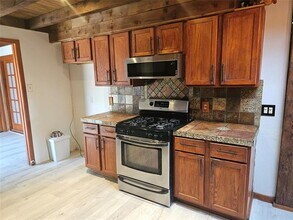 2704 Shenandoah Dr in Arlington, TX - Building Photo - Building Photo