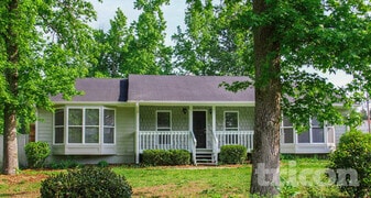 60 Timber Mill Cir in Carrollton, GA - Building Photo