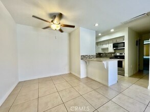 79380 Ave 42, Unit 2 in Bermuda Dunes, CA - Foto de edificio - Building Photo